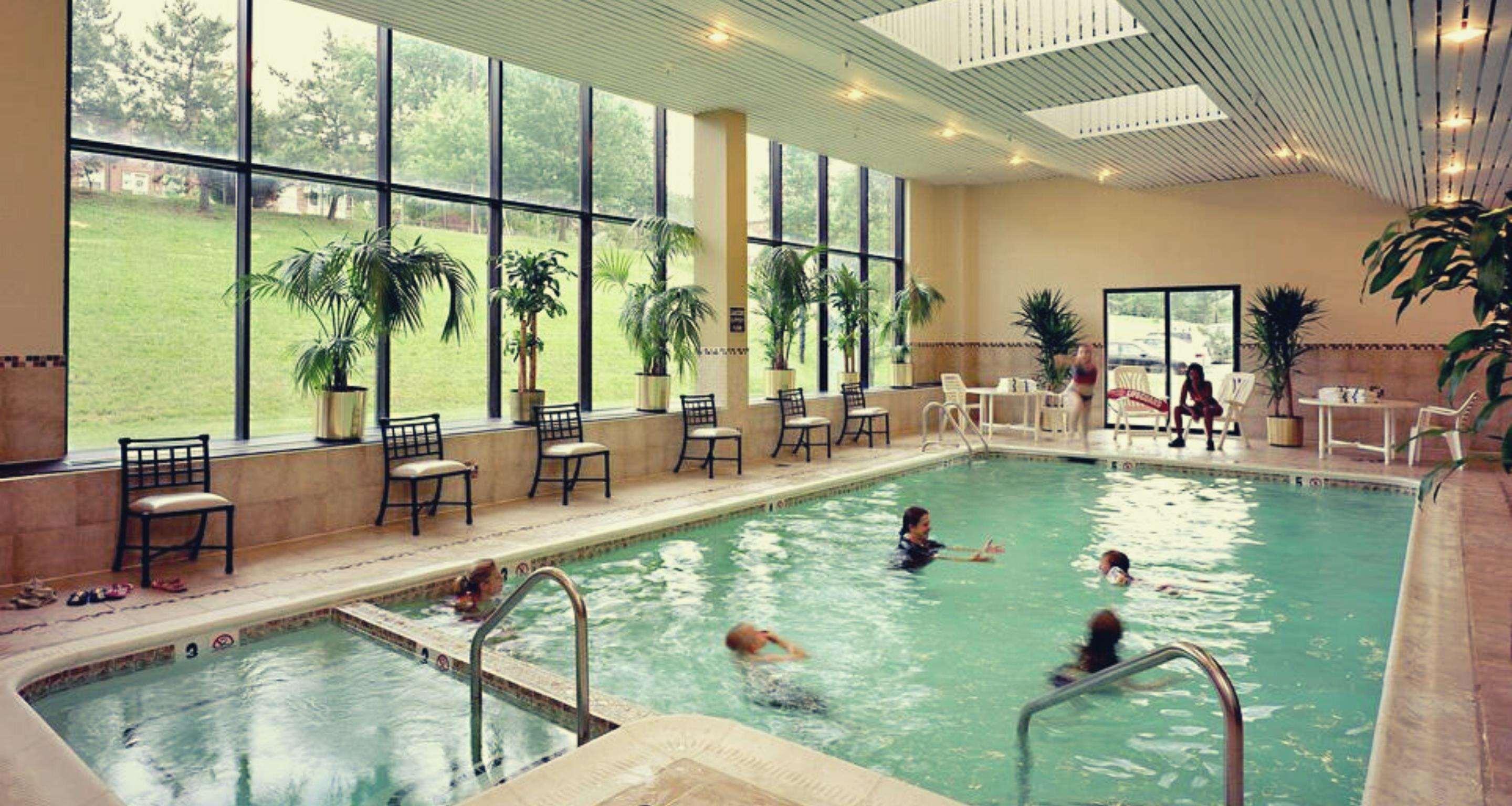 Best Western Plus & Conference Center 3*
