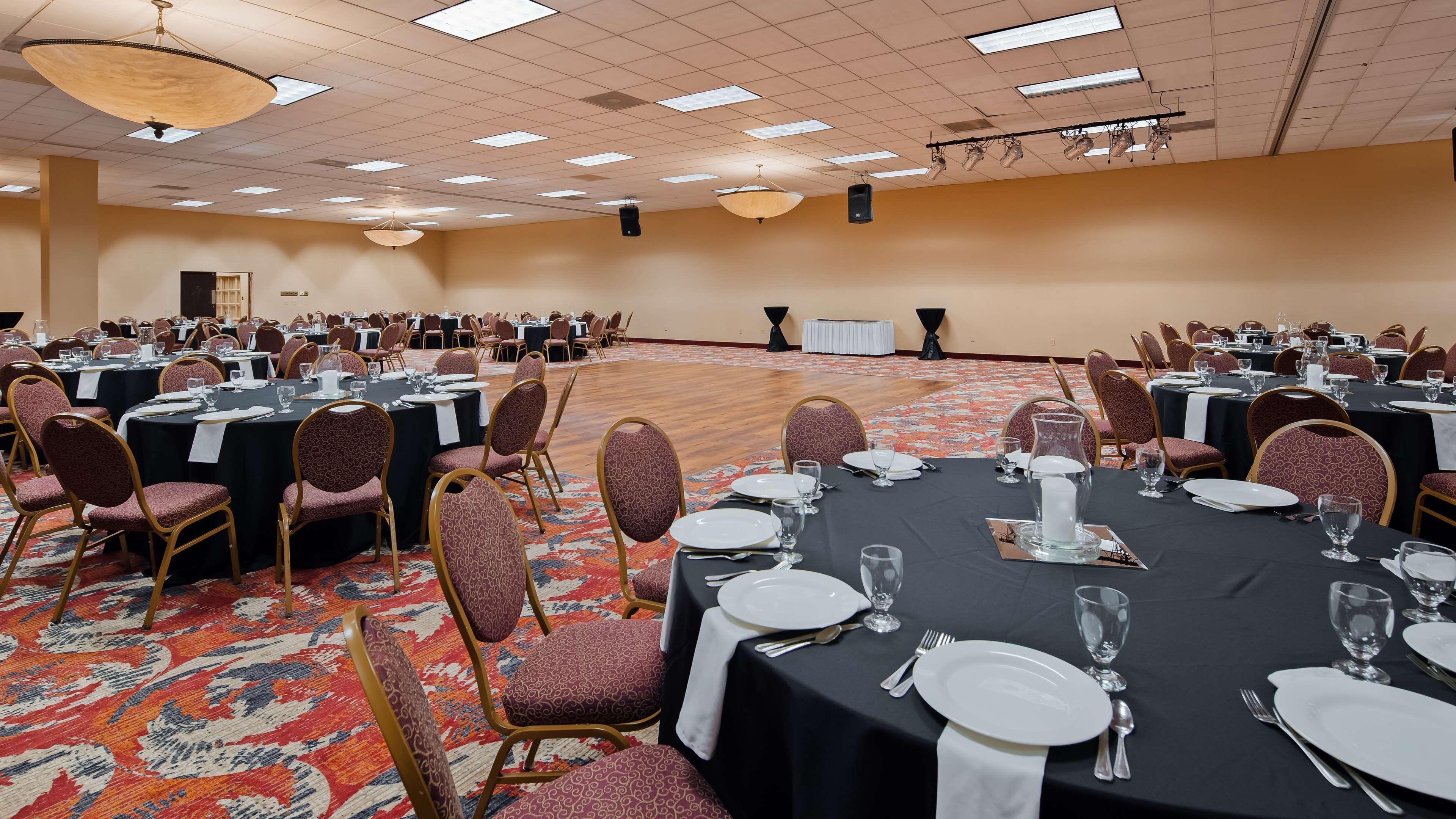 Best Western Plus & Conference Center 3* Baltimore