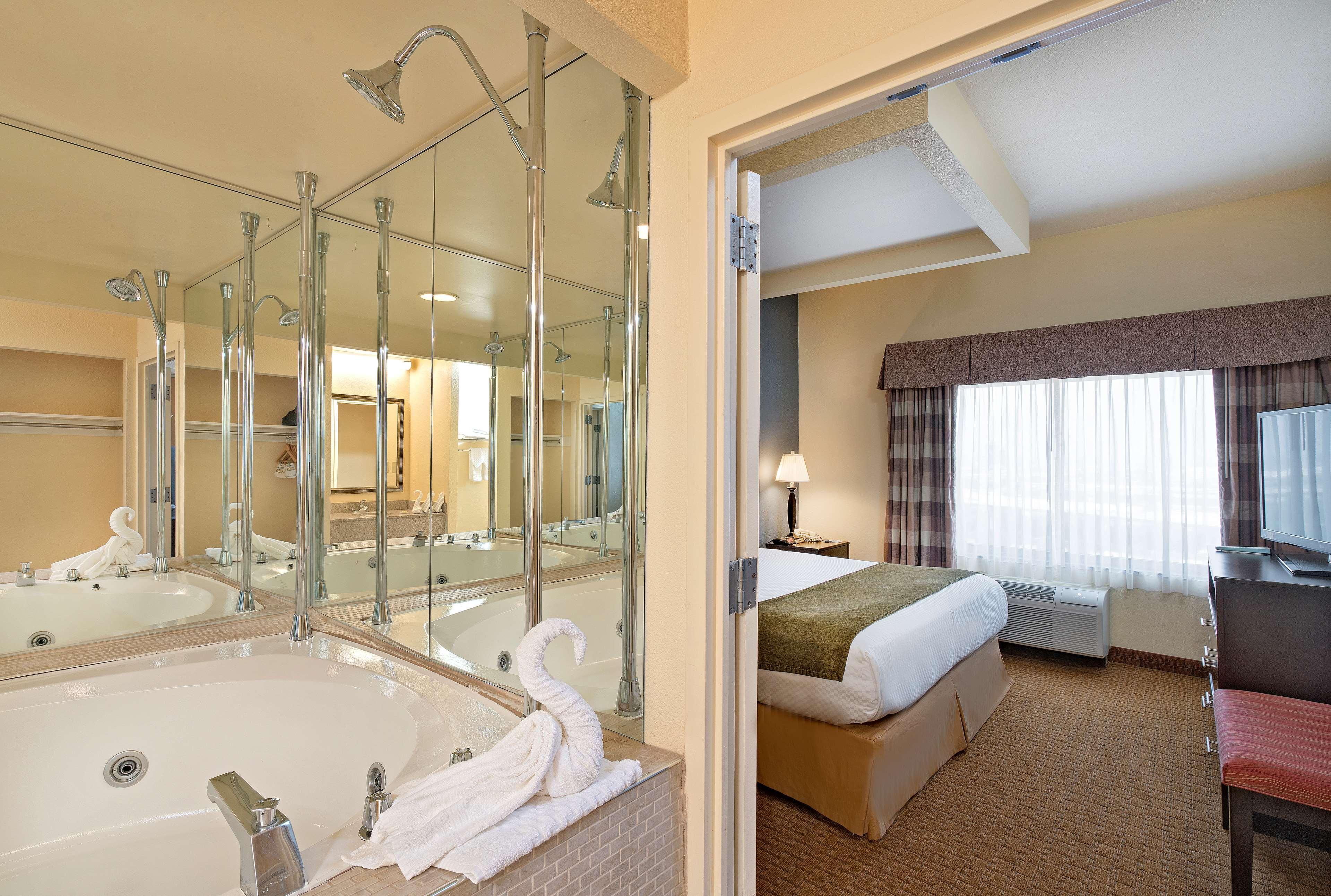 Western Hotel&conference Center Hotel