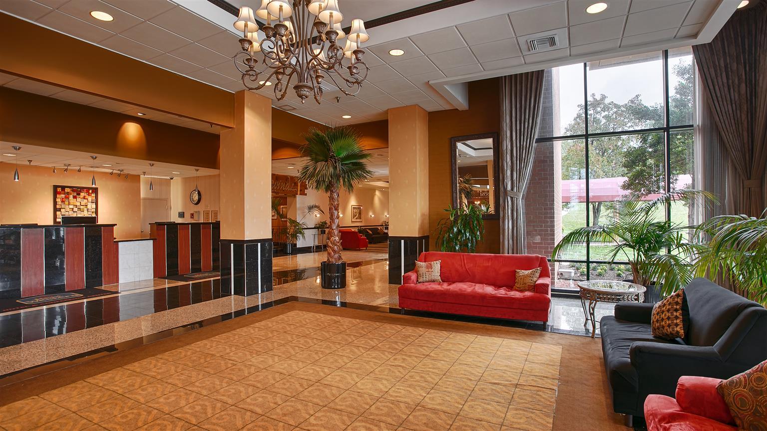 Best Western Plus & Conference Center